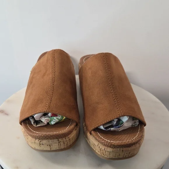 Circus by Sam Edelman Tan Faux Suede Cork Wedge Sandals Size 7 - Picture 2 of 6
